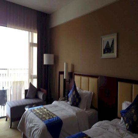 Liuzhou Sanjiangxian Dongxiangguo Hotel ภายนอก รูปภาพ