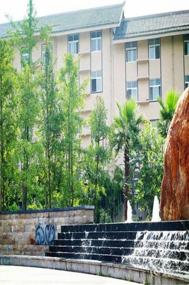 Liuzhou Sanjiangxian Dongxiangguo Hotel ภายนอก รูปภาพ