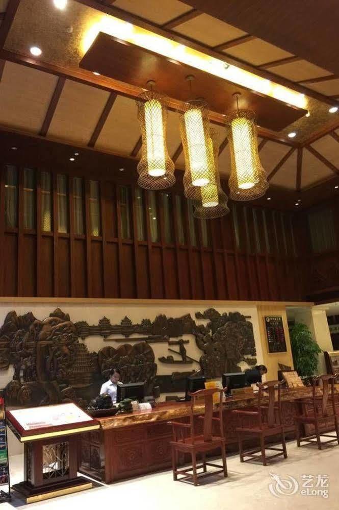 Liuzhou Sanjiangxian Dongxiangguo Hotel ภายนอก รูปภาพ