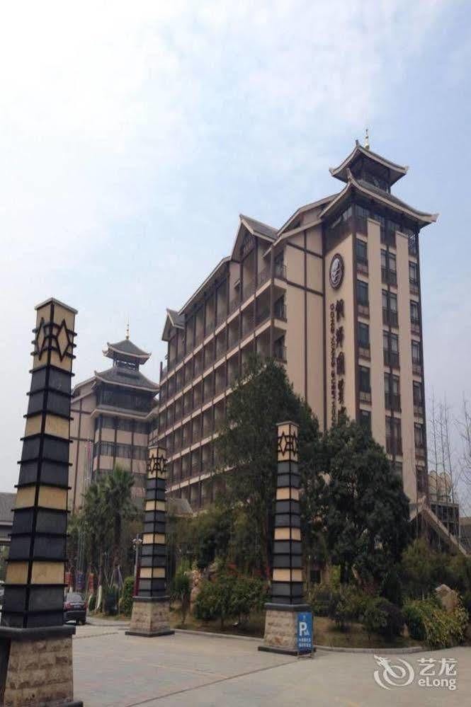 Liuzhou Sanjiangxian Dongxiangguo Hotel ภายนอก รูปภาพ