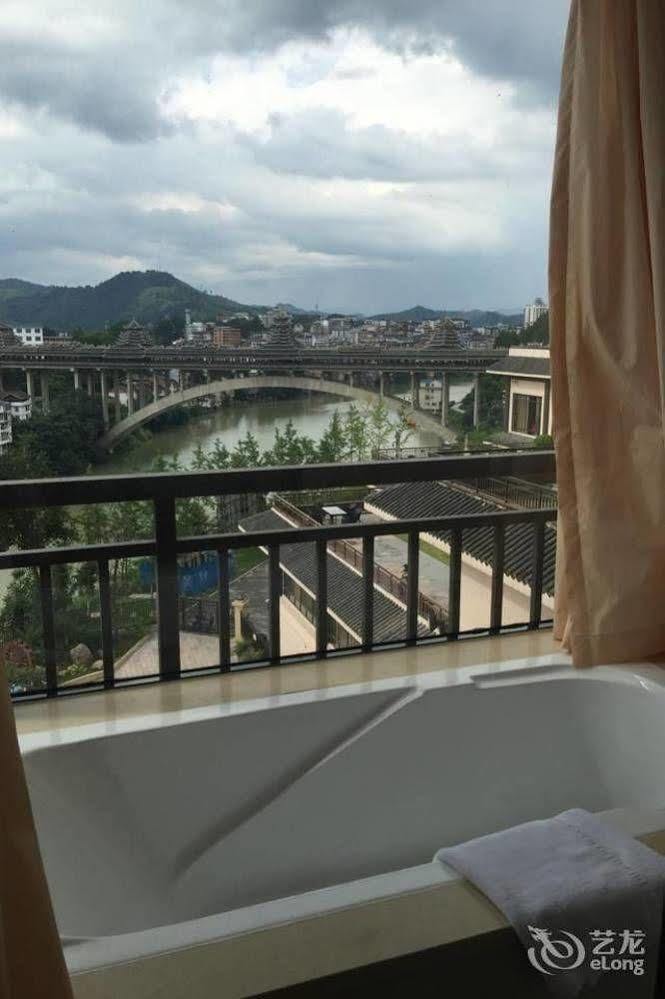 Liuzhou Sanjiangxian Dongxiangguo Hotel ภายนอก รูปภาพ